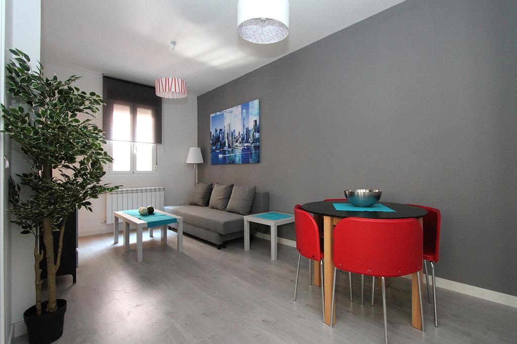 Apartamentos Dali Madrid Kamer foto